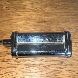 KitchenAid Silver Pasta Cutter Attachment